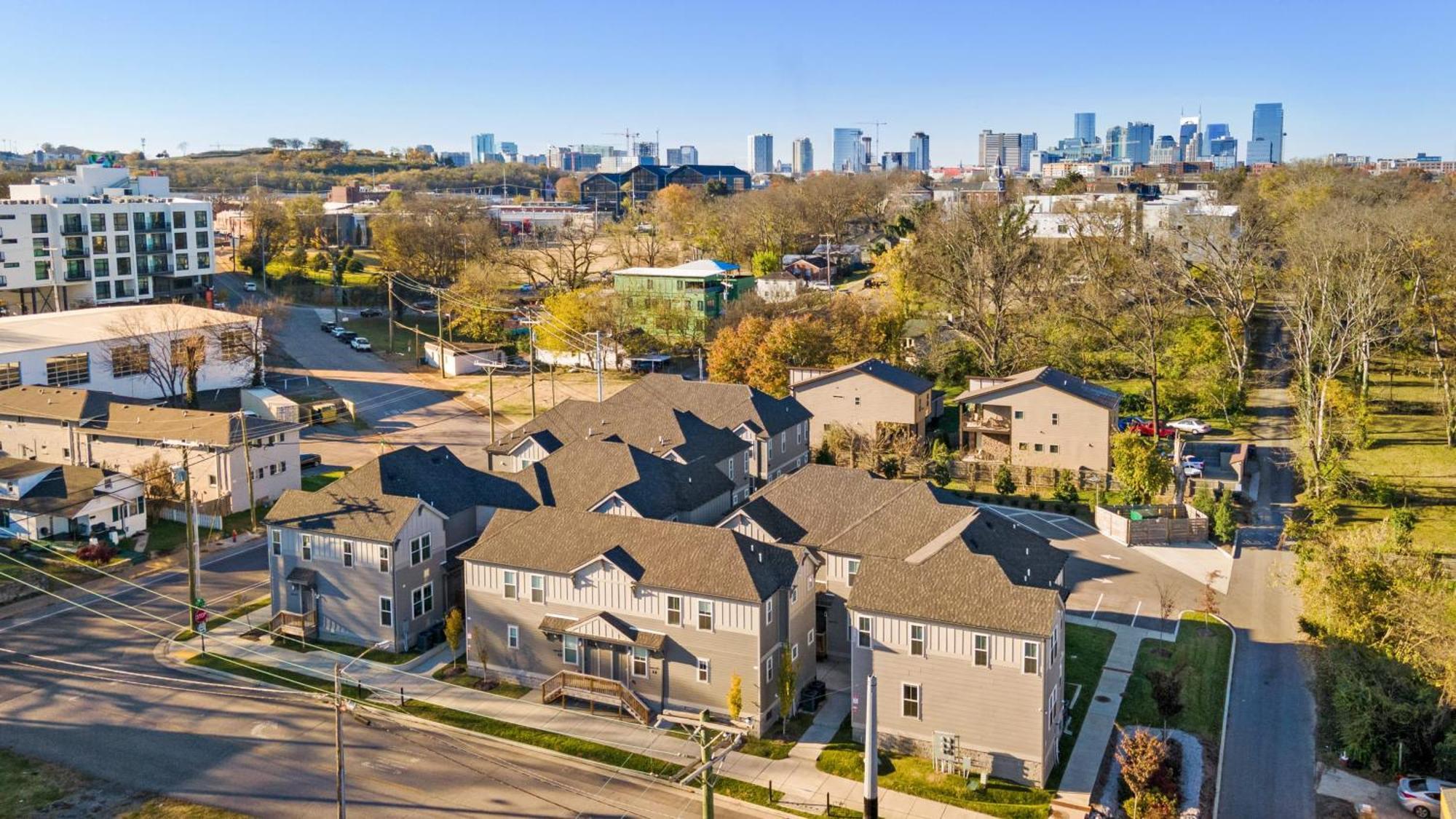 Hart Suite 9 By Avantstay Gorgeous Town House W Modern Amenities In Nashville Exterior photo